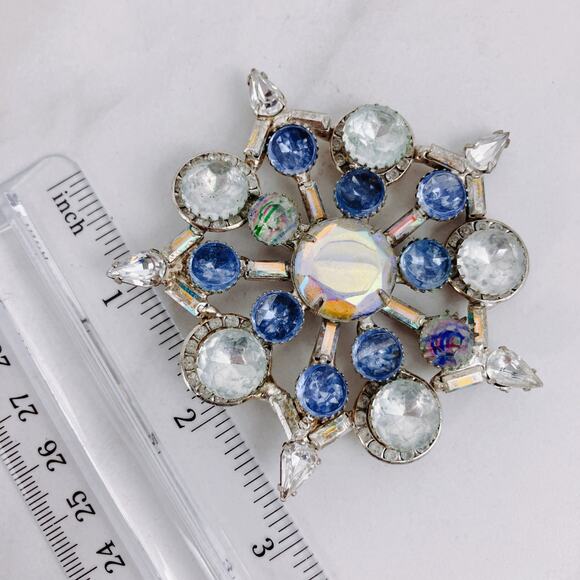 VTG KJL Kenneth Lane Snowflake Brooch AB Striped Blue Rhinestone Silver-tone 60s - Picture 7 of 8